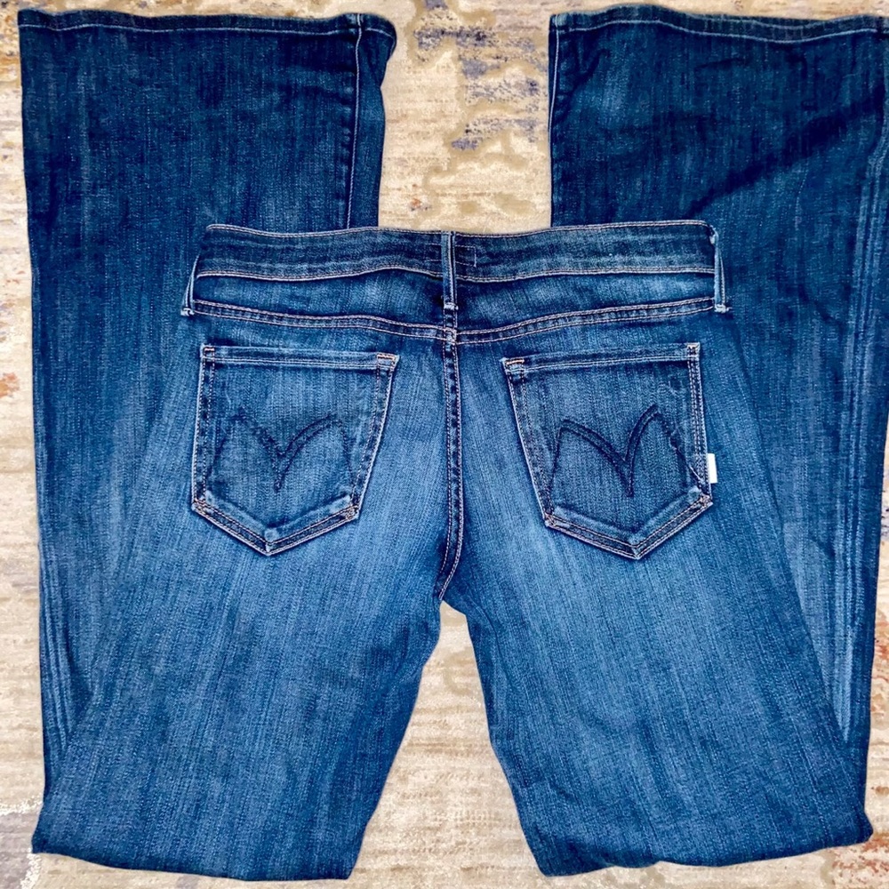 MOTHER The Wilder Love Potion Number 9 Dark Wash Flare Leg Jeans Size 29 - Picture 4 of 8